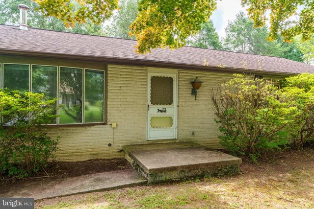 379 DALE AVE, Mountville, PA 17554