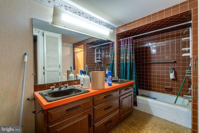379 DALE AVE, Mountville, PA 17554
