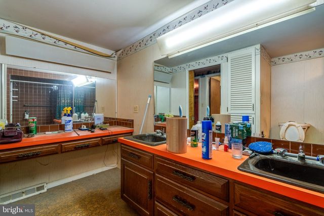 379 DALE AVE, Mountville, PA 17554