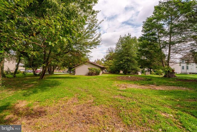 379 DALE AVE, Mountville, PA 17554