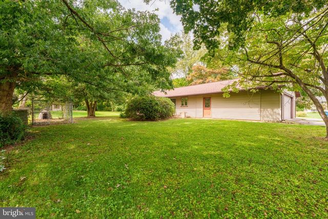 379 DALE AVE, Mountville, PA 17554