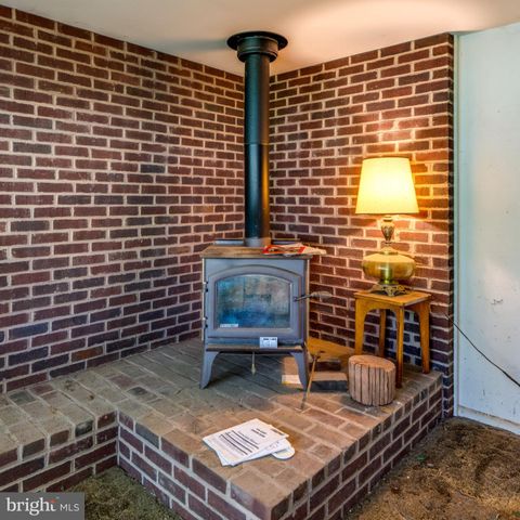 379 DALE AVE, Mountville, PA 17554