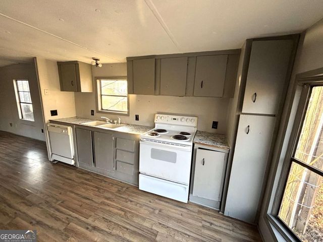 3 Shadow Lane, Cartersville, GA 30120