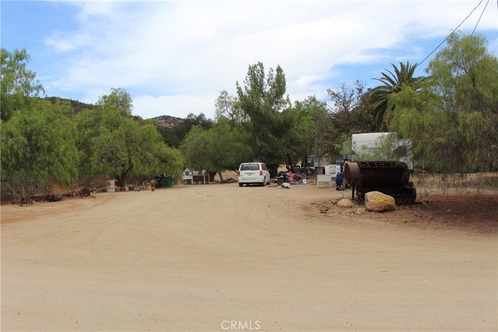 25500 Catt/La Estrella, Wildomar, CA 92595 — exterior