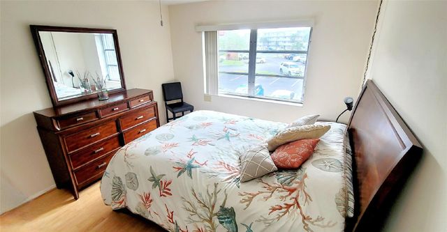 2901 NW 47th Ter 247B, Lauderdale Lakes, FL 33313