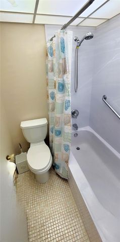 2901 NW 47th Ter 247B, Lauderdale Lakes, FL 33313