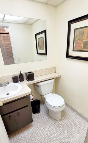 2901 NW 47th Ter 247B, Lauderdale Lakes, FL 33313