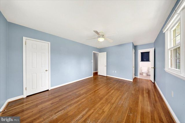 2410 LARCHWOOD RD, Wilmington, DE 19810