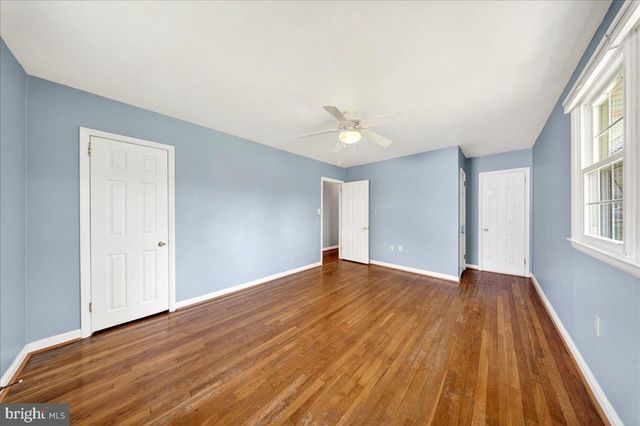 2410 LARCHWOOD RD, Wilmington, DE 19810