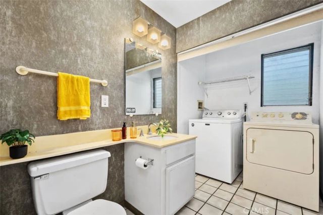 4916 McConnell Avenue, Los Angeles, CA 90066