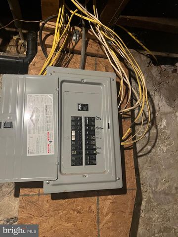 1539 W TUCKER ST, Philadelphia, PA 19132