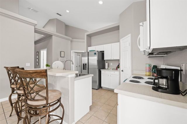 826 ANDALUSIA LOOP, Davenport, FL 33837