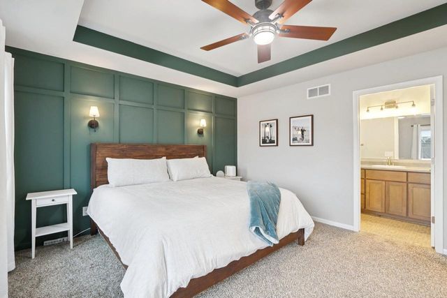 117 Crooked Tree Circle, Deforest, WI 53532