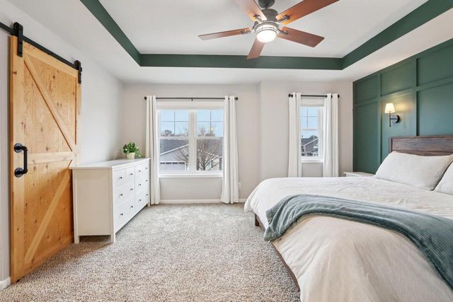 117 Crooked Tree Circle, Deforest, WI 53532