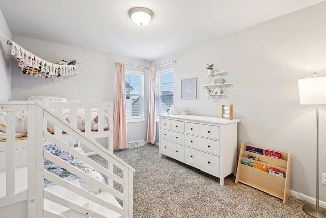 117 Crooked Tree Circle, Deforest, WI 53532