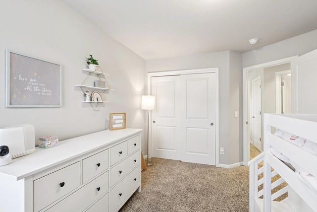 117 Crooked Tree Circle, Deforest, WI 53532