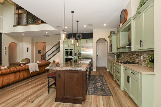 3045 NW Radcliffe Way, Palm City, FL 34990