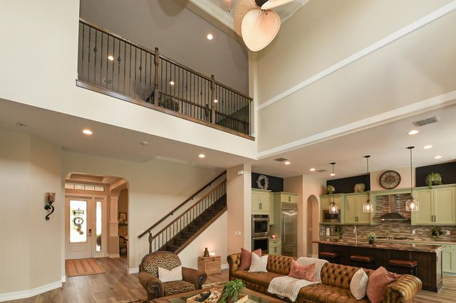 3045 NW Radcliffe Way, Palm City, FL 34990