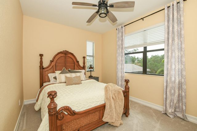 3045 NW Radcliffe Way, Palm City, FL 34990