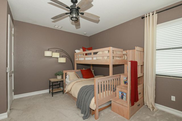 3045 NW Radcliffe Way, Palm City, FL 34990