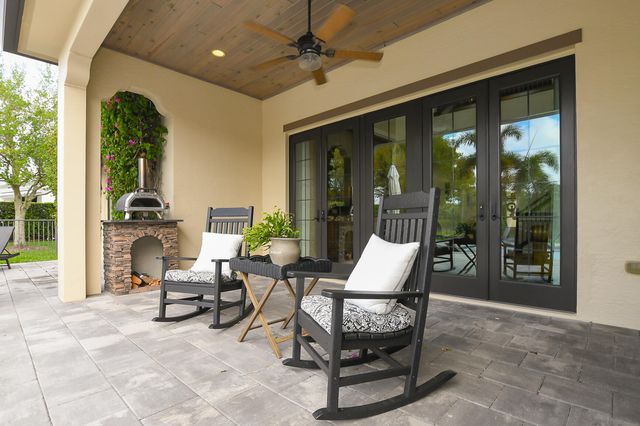 3045 NW Radcliffe Way, Palm City, FL 34990