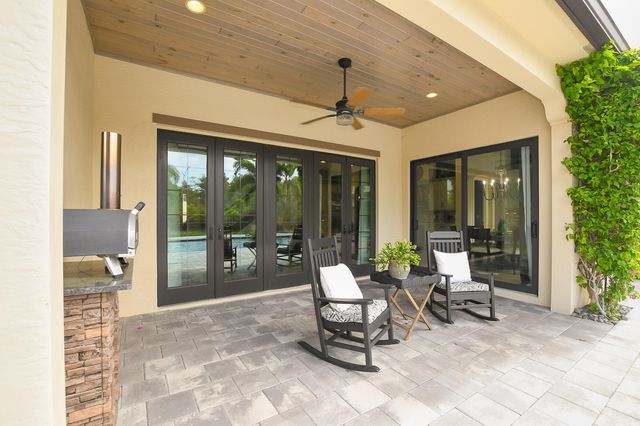 3045 NW Radcliffe Way, Palm City, FL 34990