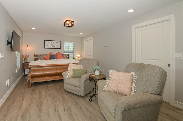 3045 NW Radcliffe Way, Palm City, FL 34990