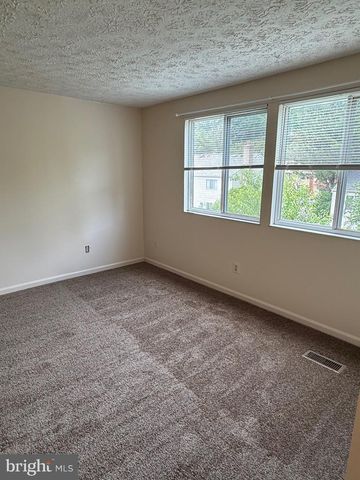 12866 BISON CT, Woodbridge, VA 22192