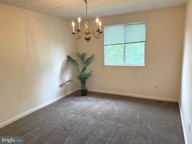 12866 BISON CT, Woodbridge, VA 22192