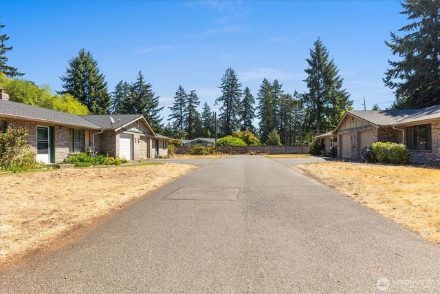 15103 1510 15th Avenue E, Tacoma, WA 98445