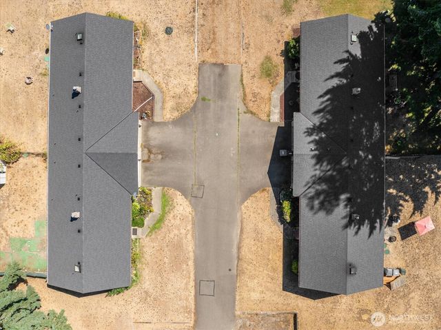 15103 1510 15th Avenue E, Tacoma, WA 98445