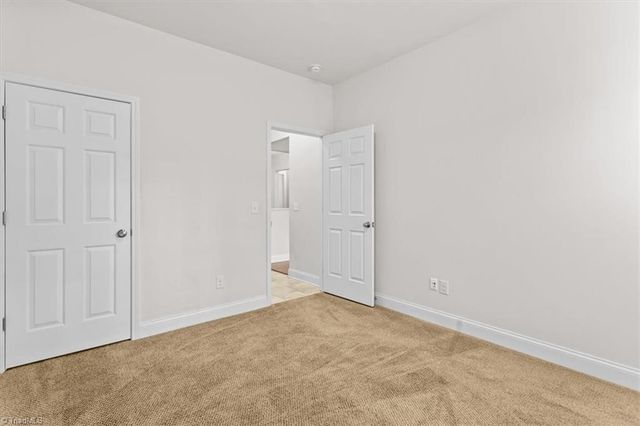 4320 Crosspointe Lane, Kernersville, NC 27284