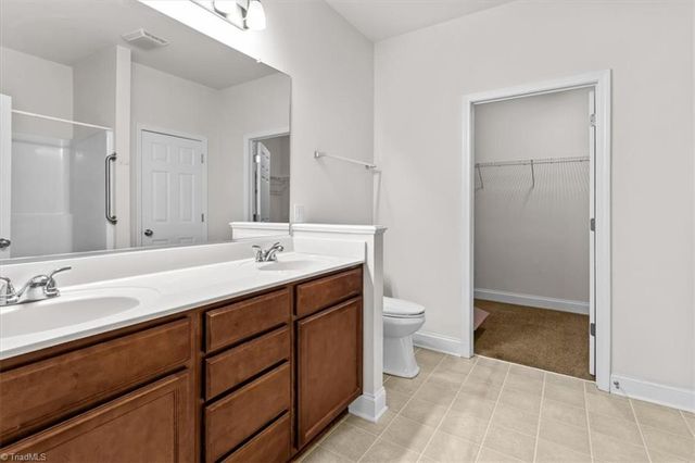 4320 Crosspointe Lane, Kernersville, NC 27284