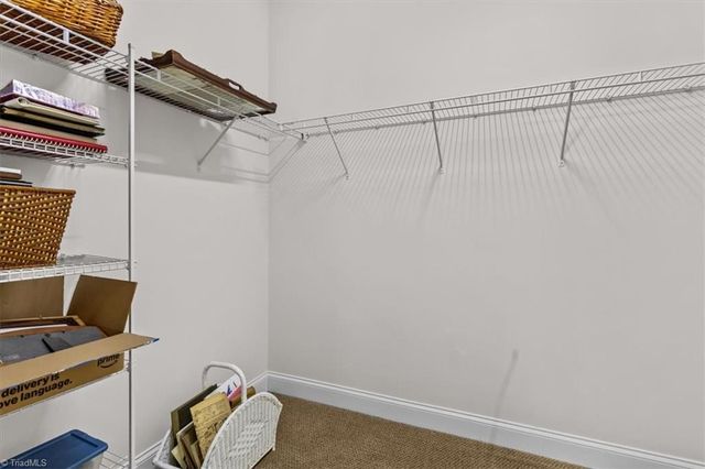 4320 Crosspointe Lane, Kernersville, NC 27284