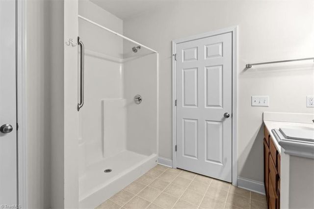 4320 Crosspointe Lane, Kernersville, NC 27284