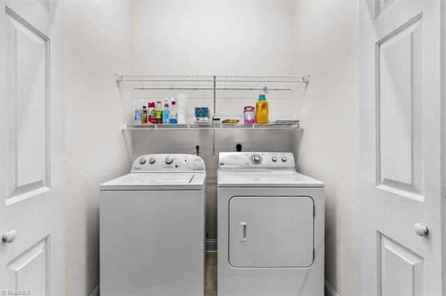 4320 Crosspointe Lane, Kernersville, NC 27284