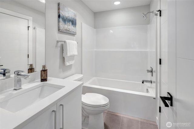 8904 NE 173rd Place #A, Bothell, WA 98011