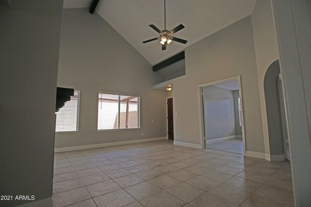 1820 E Secretariat Drive, Tempe, AZ 85284