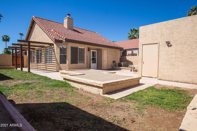 1820 E Secretariat Drive, Tempe, AZ 85284