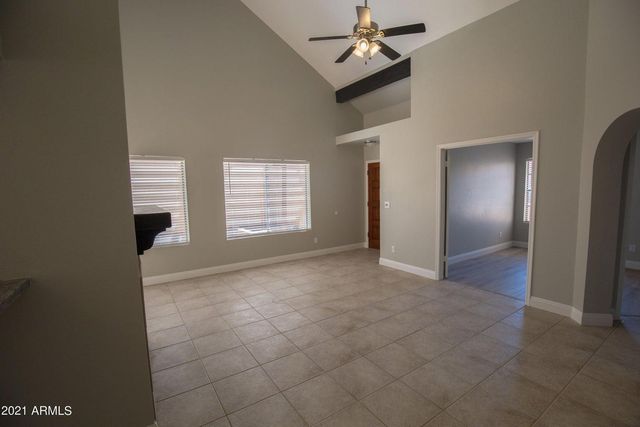 1820 E Secretariat Drive, Tempe, AZ 85284
