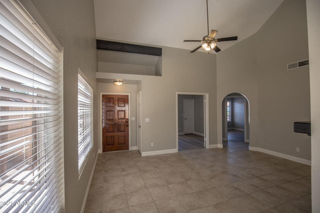 1820 E Secretariat Drive, Tempe, AZ 85284