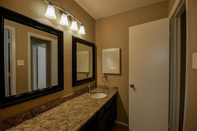 5831 Culross Close, Humble, TX 77346