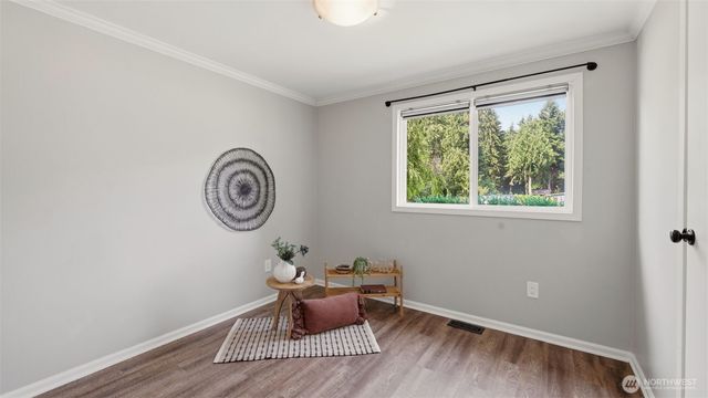 9006 210th Place NE, Redmond, WA 98053