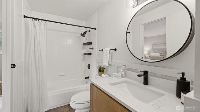 9006 210th Place NE, Redmond, WA 98053
