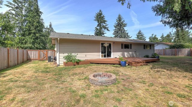 9006 210th Place NE, Redmond, WA 98053