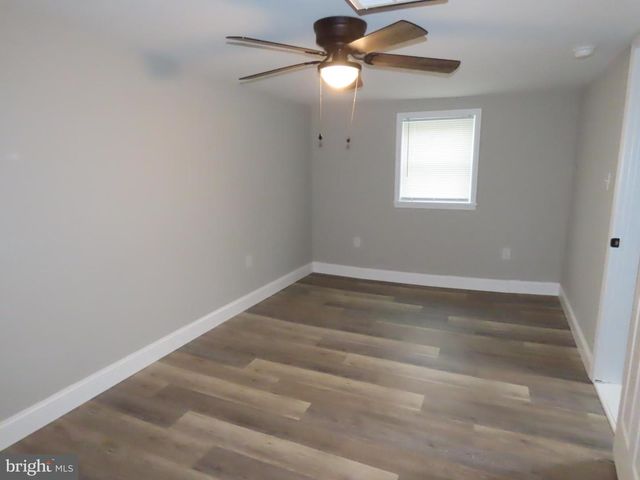 831 E 27TH ST, Wilmington, DE 19802