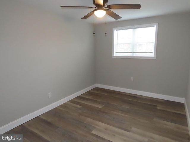 831 E 27TH ST, Wilmington, DE 19802