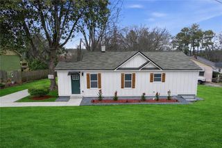 177 Woods NE Drive, Marietta, GA 30060