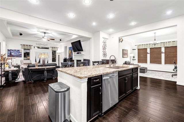 9619 Hideaway Green Drive, Richmond, TX 77406