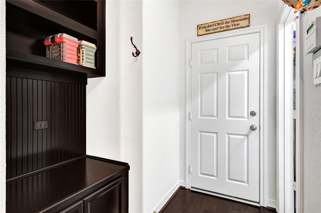 9619 Hideaway Green Drive, Richmond, TX 77406